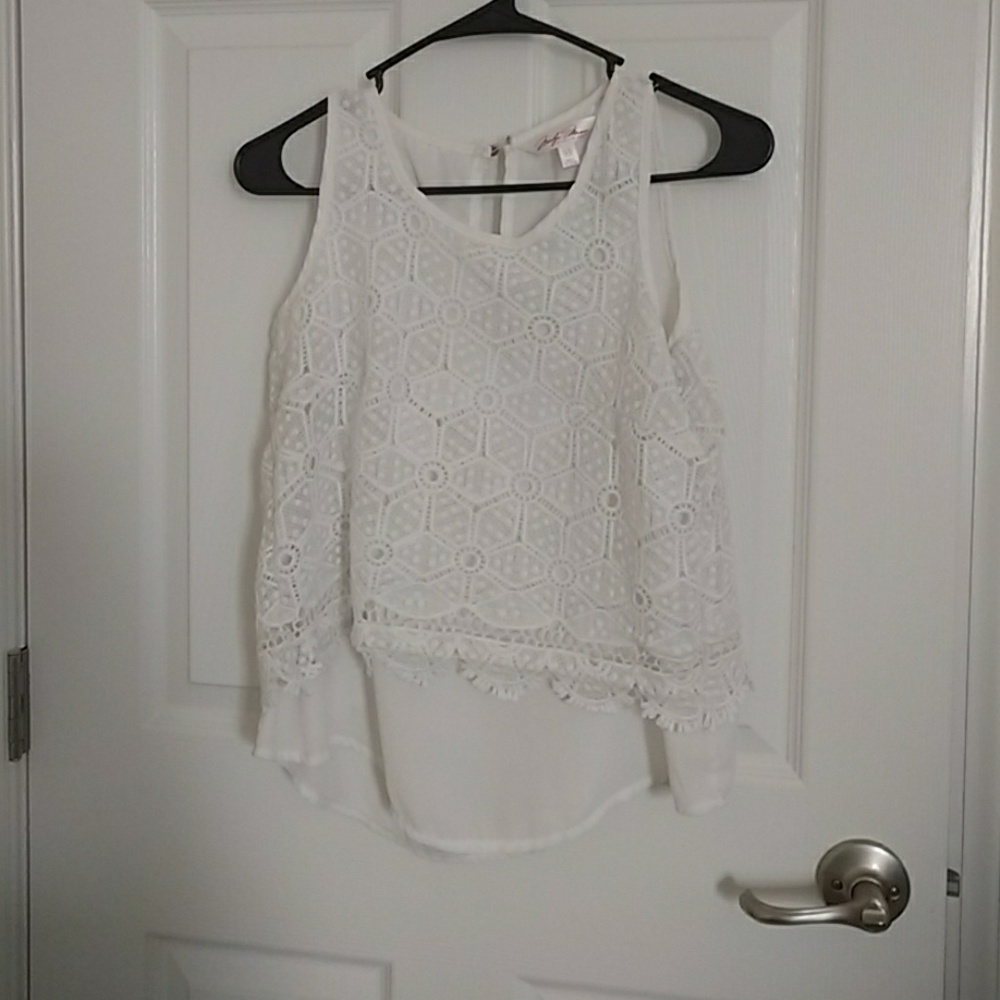 Crochet lace overlay sleeveless blouse
